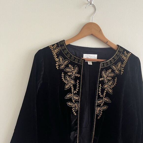 Velvet Floral Embroidered Crop Jacket XS Boxy Bell Sleeve Boho Hippie Holiday - Picture 7 of 10